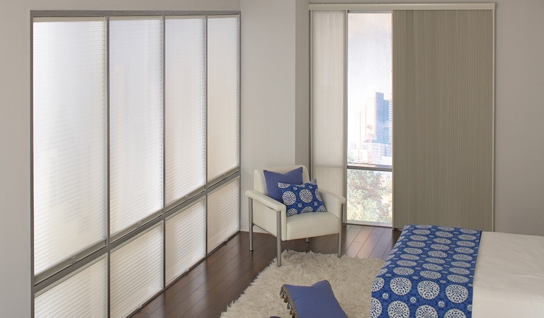 Cell shades are another choice to support a minimalist design. Cellular shades in a minimalistic apartment.